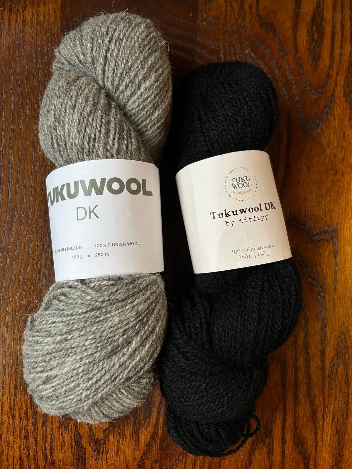Muisto Hat and Mittens by Ronja Hakalehto - Yarn Kit