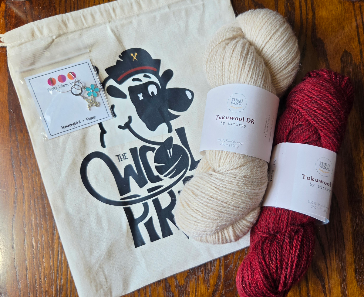 Muisto Hat and Mittens by Ronja Hakalehto - Yarn Kit