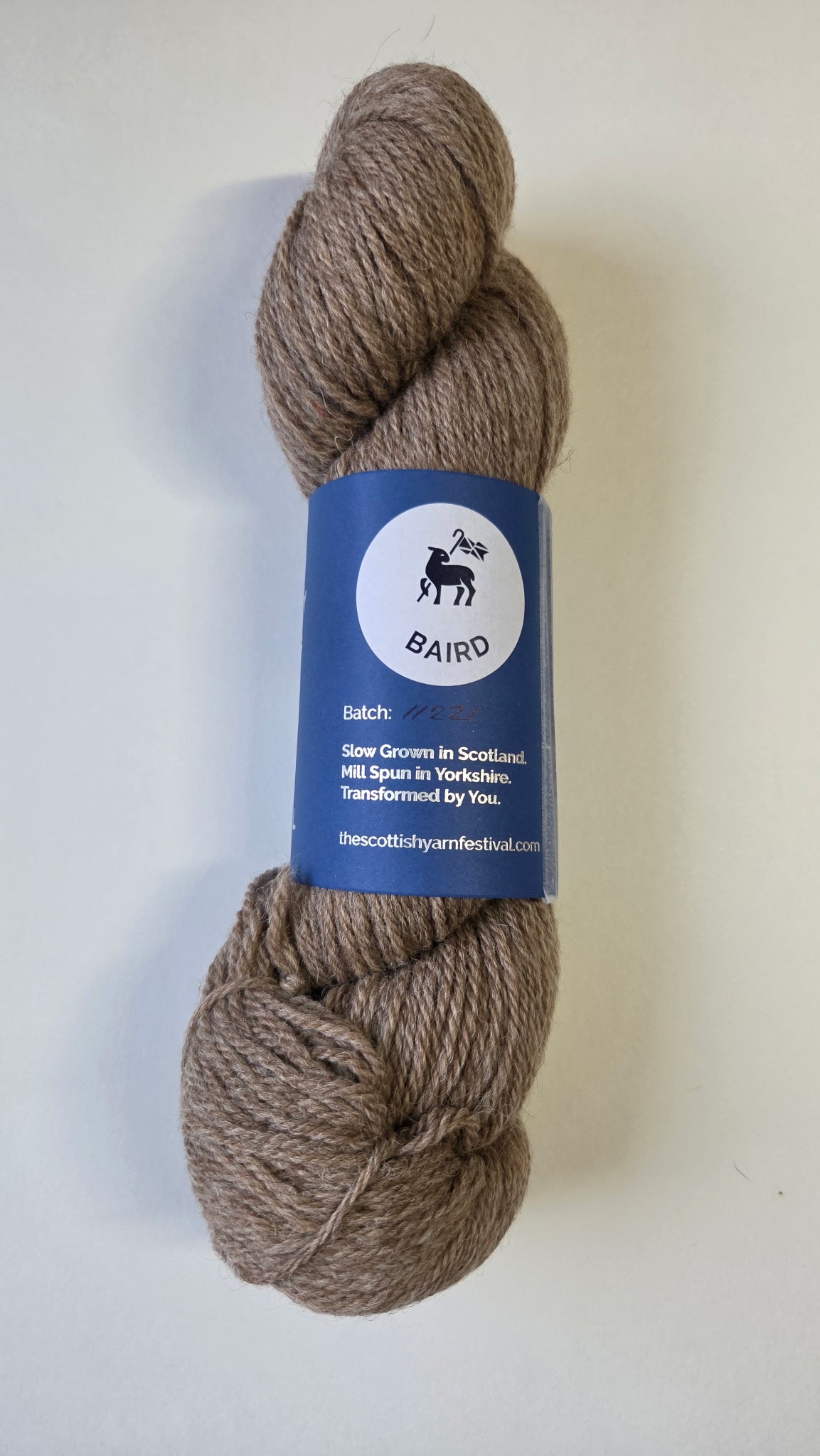 Full skein of Baird - undyed brown/grey colour