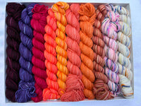 Koigu Jasmine DK Pencil Box - Paper Roses