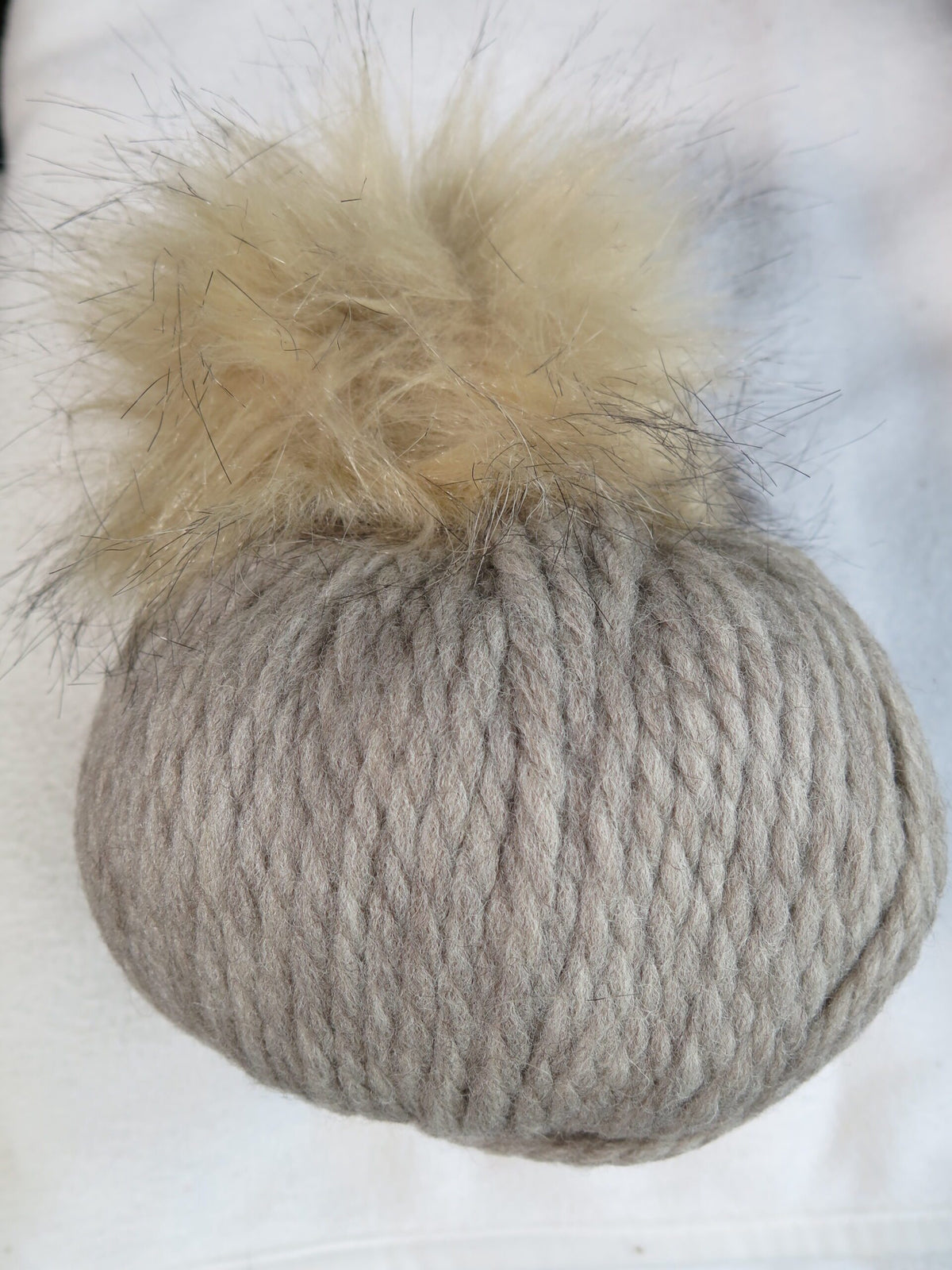 Cascade Yarns Lana Grande Hat Kit - Antique and Fawn
