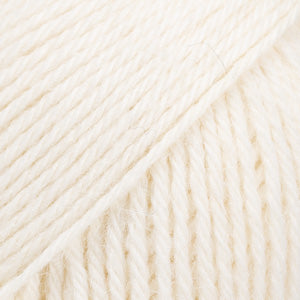 Drops Nord Yarn - Colour 01 Off White